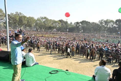 নারীদের ঘরে বন্দি করার রাজনীতি এদেশে চলবে না- তারেক রহমান